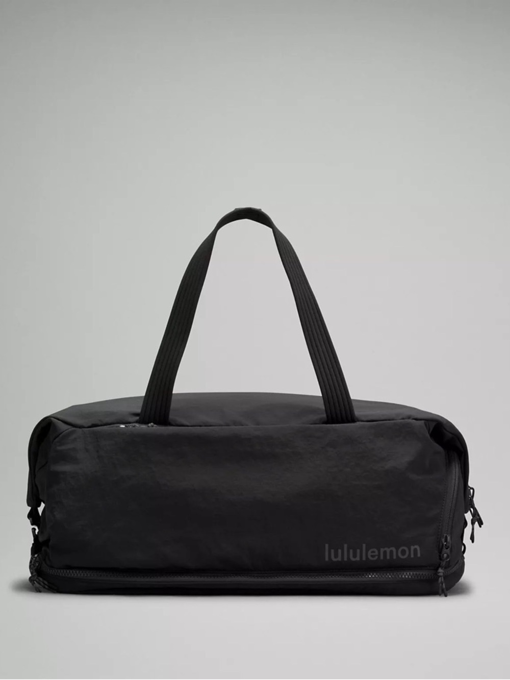 Lululemon 3-in-1 Gym Duffle Bag 30L